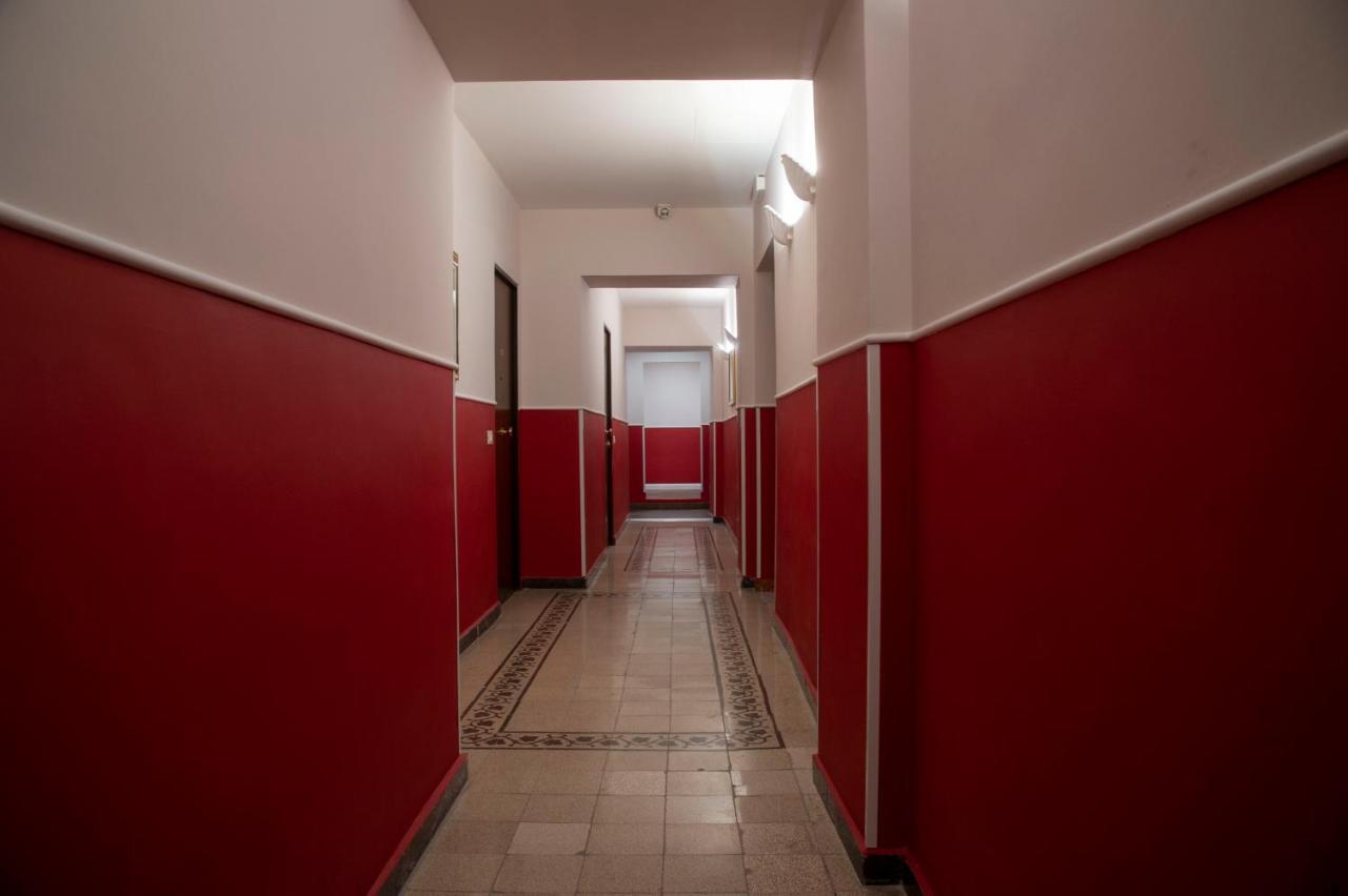 Hotel Domus Napoleone à Rome Extérieur photo